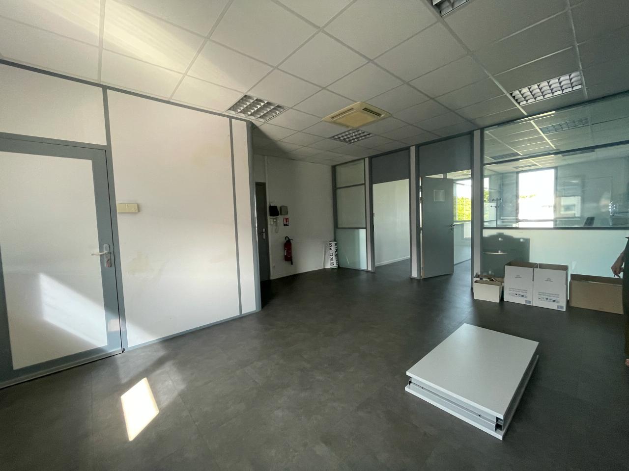 Bureau Metz 326m² Location bureau Metz Moselle OLBUR2427354 9